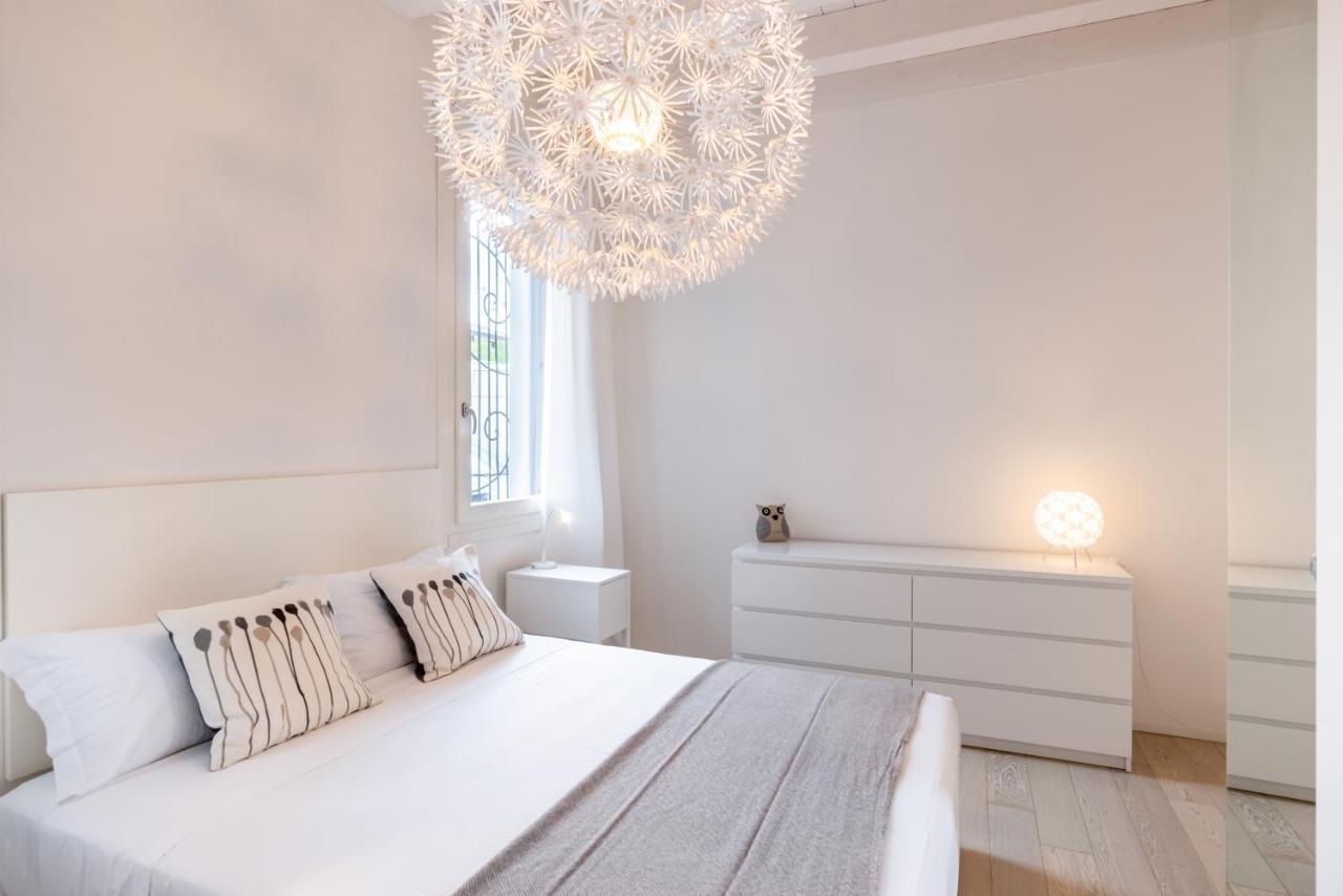 Corte Cappuccina 14 Elegant Apt Con Parcheggio! Падуа Екстериор снимка